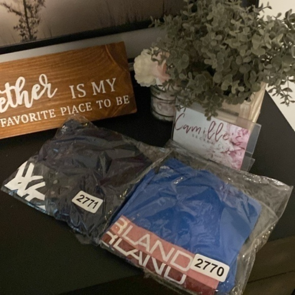 2 Timberland men’s small retro logo tee bundle
